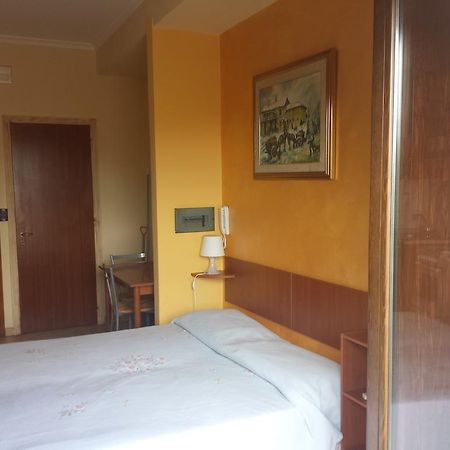 Appartamenti Centrali Giardini-Naxos Zimmer foto